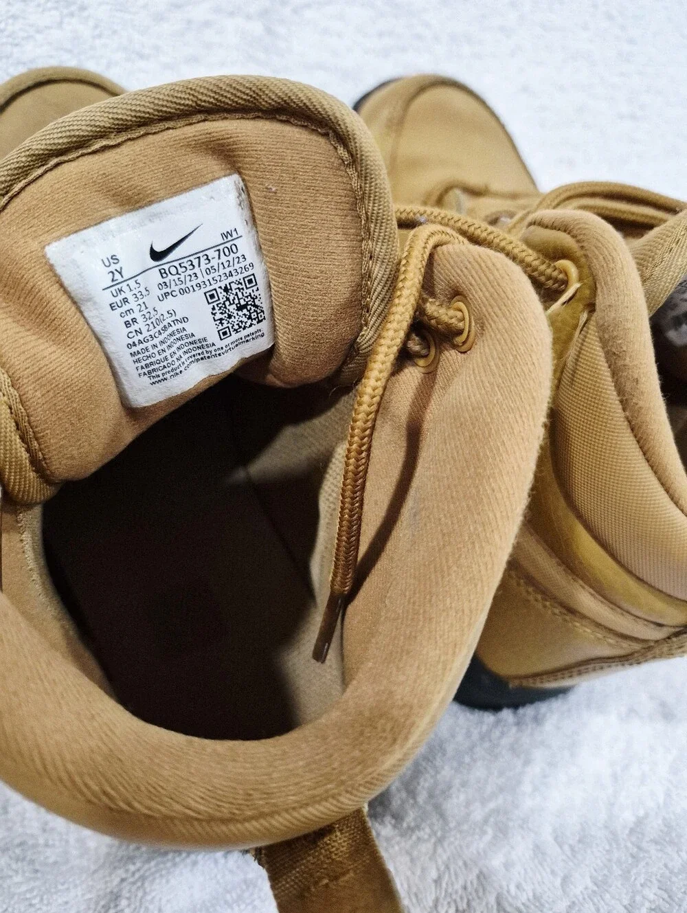 Nike Manoa LTR Boots Boys, Size 2Y, Wheat/Black, BQ5373-700